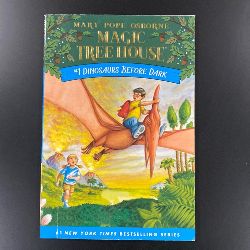 Magic Tree House #1: Dinosaurs Before Dark by Mary Pope Osborne - Novel